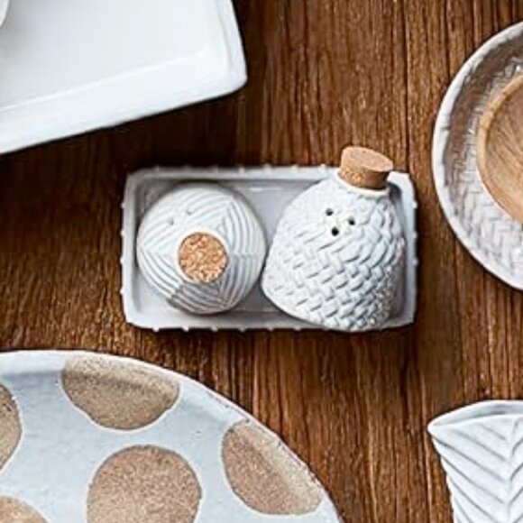 Textured Salt & Pepper Set - Picture 3 of 3